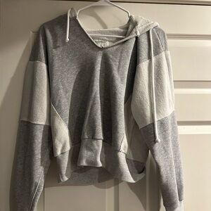 Abercrombie grey sweatshirt